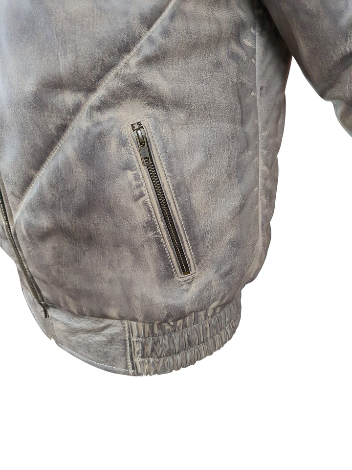 V-Bomber Leather Puffer Jacket with White Fox Fur Collar – Winter Luxury
